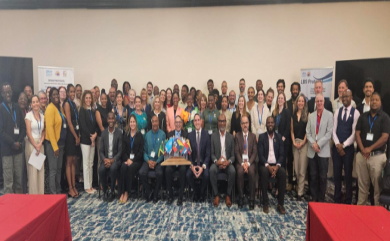 COP-delegates-18 LAC delegates adopting blue economy action plan at regional conference