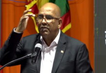 GRENADA-Opposition party urges support for Cuba. Opposition party urges support for Cuba