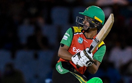 Saim-Ayub CRICKET-LEAD Rain wrecks Kings chase in no result