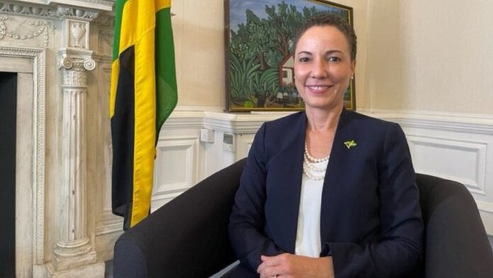 JAMAICA-Foreign Affairs Minister cleared in lawsuit over Commonwealth Campaign funding.