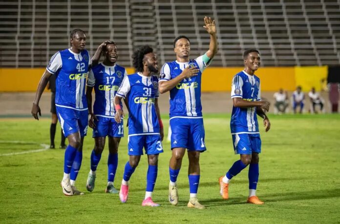 McCalla leads Mount Pleasant to opening win McCalla header Mount Pleasant opening win