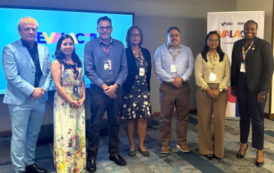 CDB-agreement-with-Chilea CDB and Chile-based institution representatives signing partnership agreement