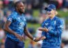 CRICKET-Bethell, Archer awarded two-year contracts by England. England cricket contracts being presented to Bethell and Archer