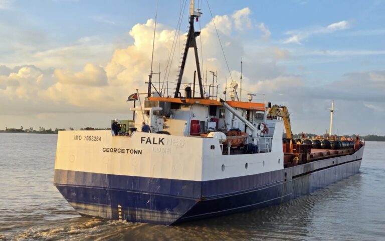 GUYANA-Guyana sends more emergency relief supplies to Jamaica.