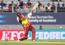 CRICKET-LEAD Hope, Chase steer West Indies to gritty victory in Eden Park thriller. West Indies batsmen Hope and Chase celebrating victory at Eden Park