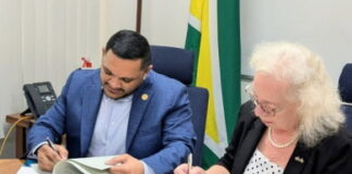 GUYANA-Guyana, UK sign agreement to enhance forest governance, sustainable development.