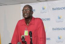CRICKET-Garner receives Order of Freedom of Barbados.