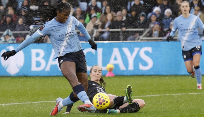 Khadija-Shaw-scores-100-goal Shaw best striker WSL