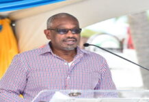 BAHAMAS-Former prime minister still has his eyes on Killarney seat.