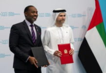 BERMUDA-Bermuda and EAU sign MOU.