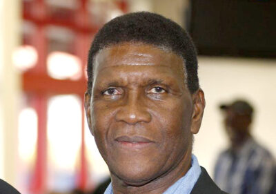 Lawrence-Rowe West Indies batting coach Floyd Reifer speaks with Nicholas Pooran and Rovman Powell during training session as team prepares for T20 World Cup Super Eights stage in Mumbai