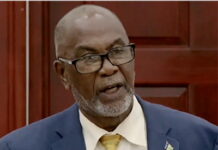 ST. VINCENT-National security minister meets with police high command following weekend murders.