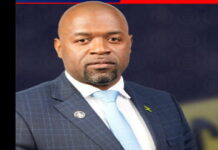 JAMAICA-Colombian nationals on drug-related charges. Three Colombian nationals, Lucio Henry, Arith Lopez, and Klein Sinclair, stand before the Kingston and St Andrew Parish Court after being charged with Jamaica's largest-ever cocaine seizure, involving over 6,000 pounds of cocaine valued at J$1.7 billion, intercepted off Alligator Pond, St Elizabeth, on March 21, 2026.