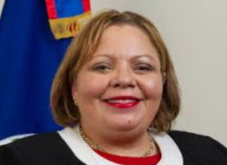 BELIZE-Opposition urges government not to abandon Cuban health brigade programme.