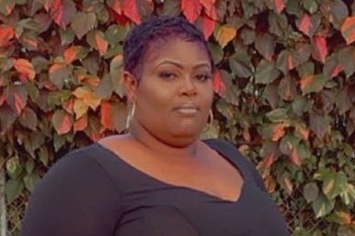 Notage-death Police investigators outside residential home in Bahamas after fatal stray bullet incident