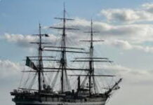 DOMINICA-Venezuelan training ship arrives in Dominica. Venezuelan training ship arrives in Dominica