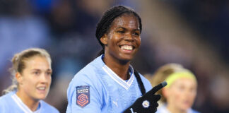 FOOTBALL-Shaw wins second Football Writers’ Women’s Player of Year award. Bunny Shaw holding trophy at Football Writers' awards ceremony